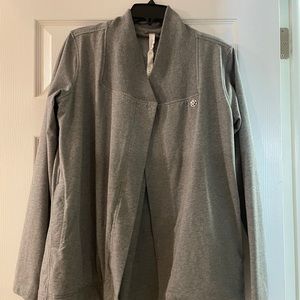 LuLuLemon Cardigan Gray Size 8 Women’s